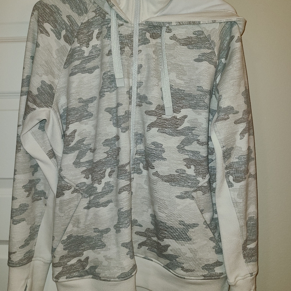 Athleta Women's Camo full zip sweatshirt